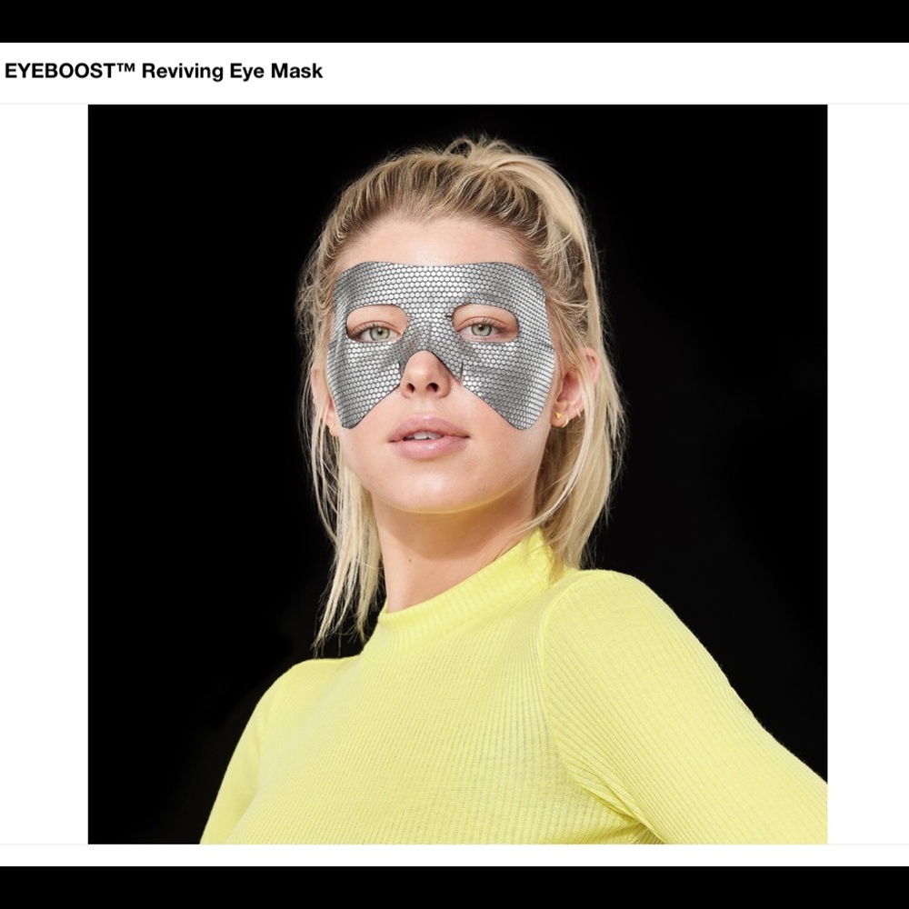 GlamGlow Glowsheet, Glowlace Eyeboost Face Masks - Picture 8 of 8